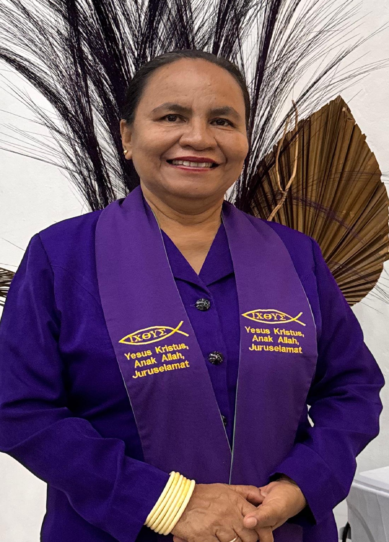 YOHANA YUBLINA TELLA-OUPEN